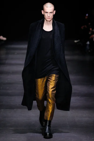 Look 5